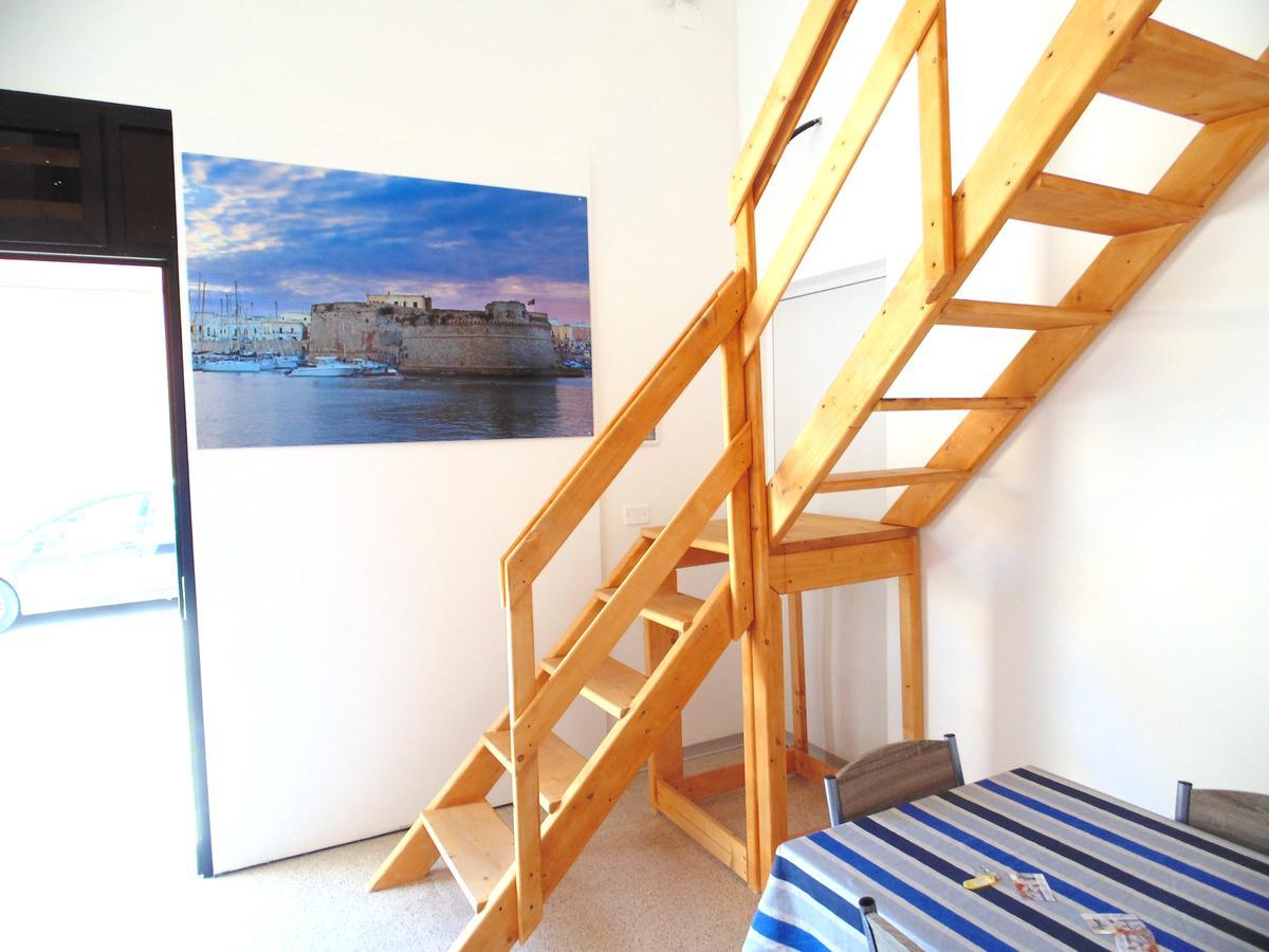 Raffaela Casa Vacanze Aradeo Bagian luar foto